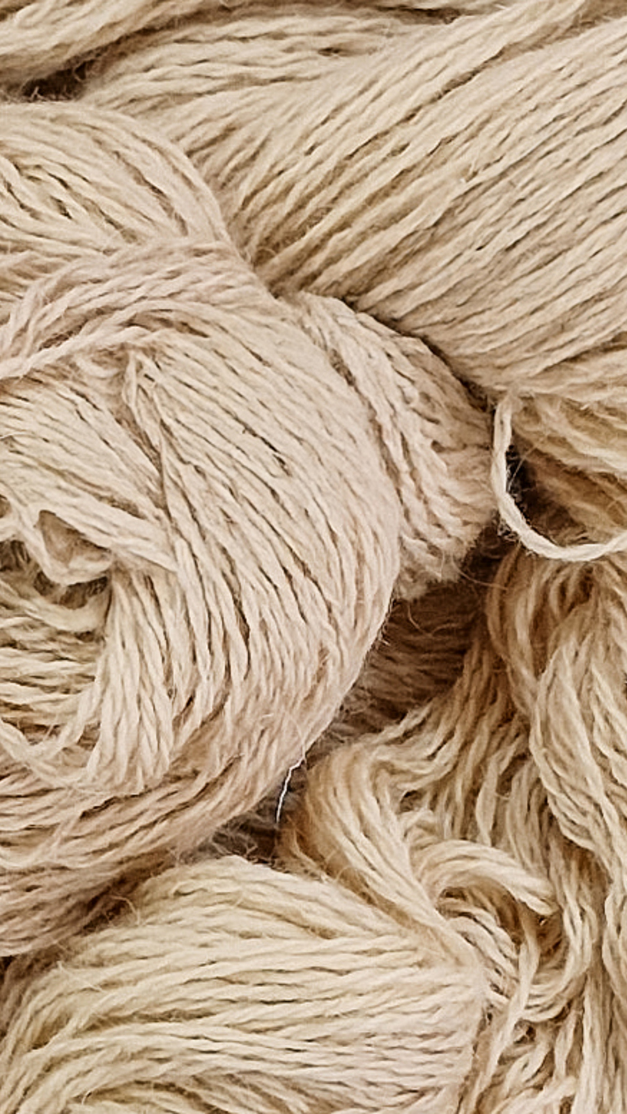 Yarn Pantone 14 1110